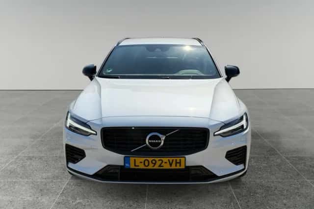 Volvo V60 (2020) thumbnail 5