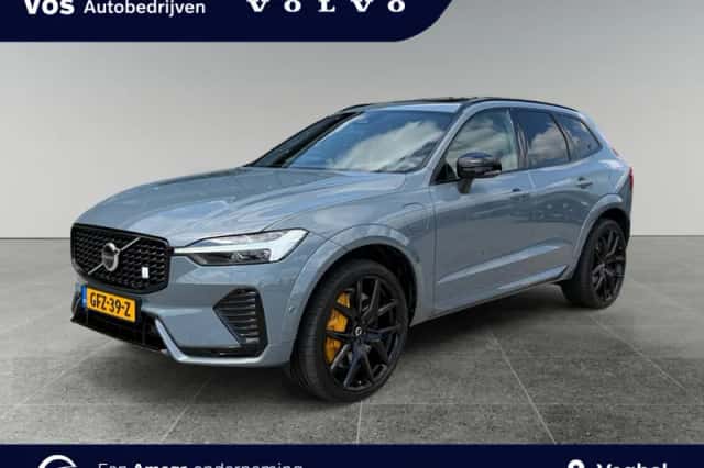 Volvo XC60 (2023) thumbnail 1