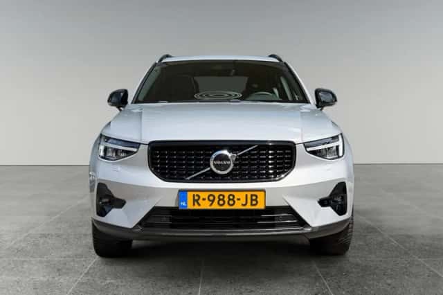 Volvo XC40 (2022) thumbnail 5