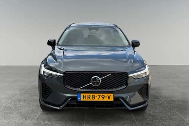 Volvo XC60 (2025) thumbnail 5