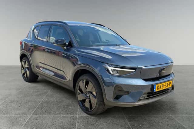 Volvo EX40 (2026) thumbnail 2