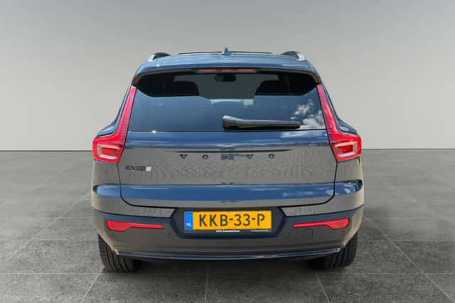 Volvo EX40 (2026) thumbnail 6