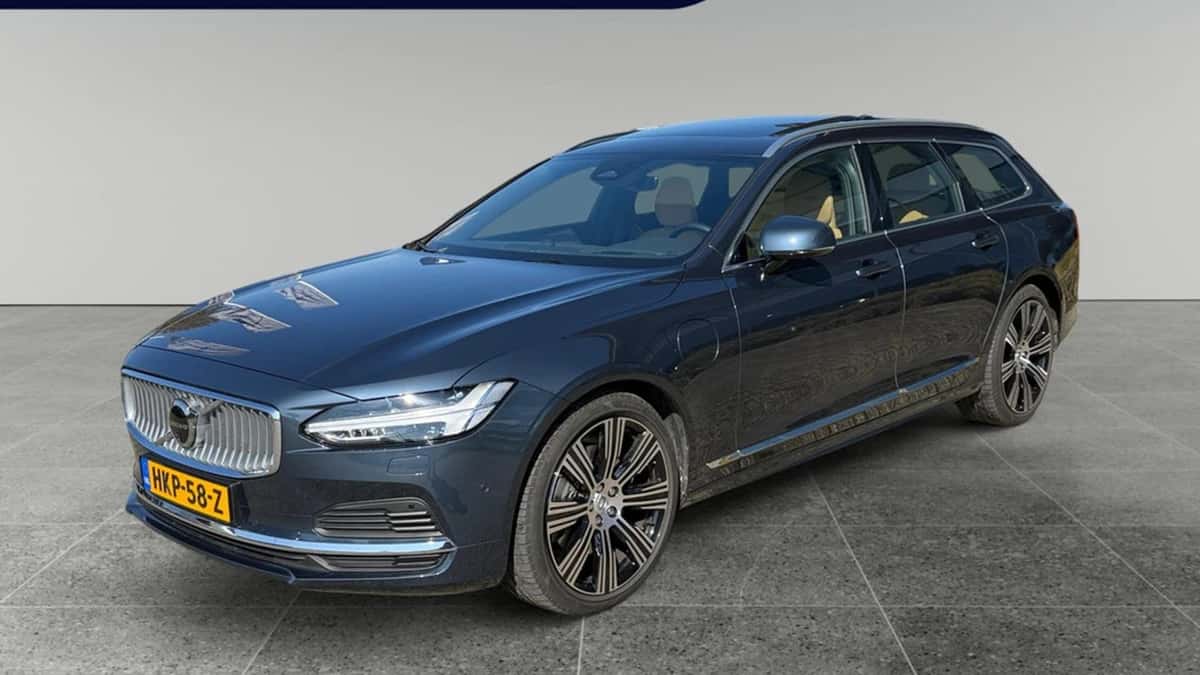 Volvo V90 (2025) — foto 1