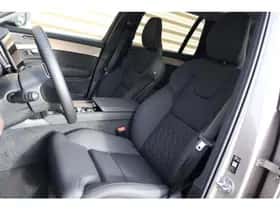 Volvo XC90 (2025) thumbnail 23