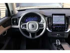 Volvo XC90 (2025) thumbnail 29