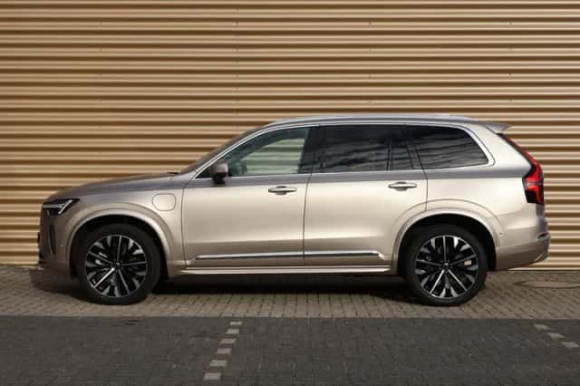 Volvo XC90 (2025) thumbnail 6