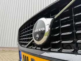 Volvo V60 (2025) thumbnail 4