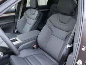 Volvo EX90 (2025) thumbnail 16