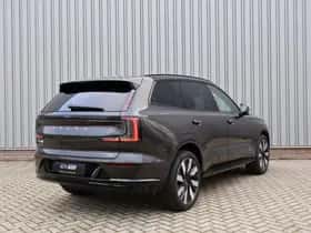 Volvo EX90 (2025) thumbnail 3