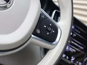 Volvo XC60 (2020) thumbnail 30
