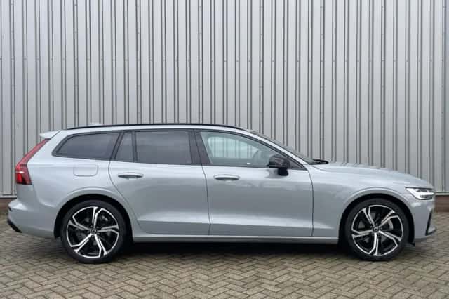 Volvo V60 (2025) thumbnail 4