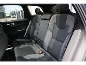 Volvo XC60 (2025) thumbnail 32