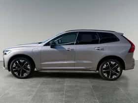 Volvo XC60 (2025) thumbnail 4