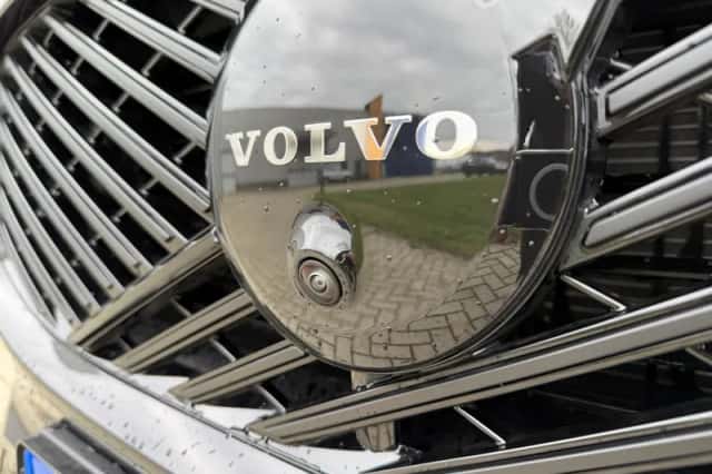 Volvo XC60 (2025) thumbnail 5