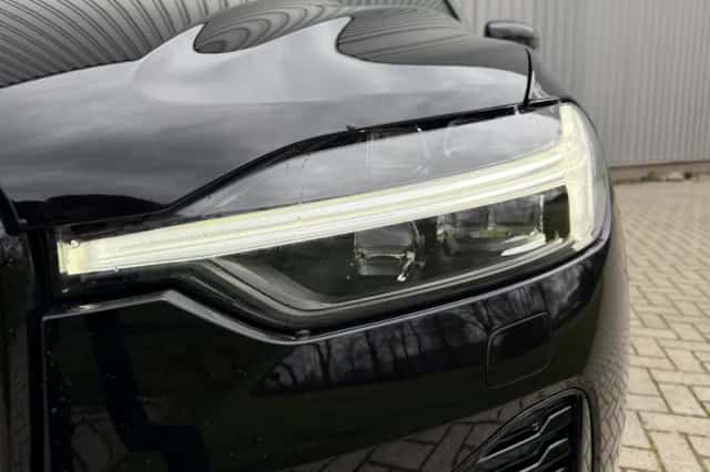 Volvo XC60 (2025) thumbnail 6