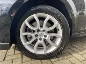 Volvo V40 (2017) thumbnail 3