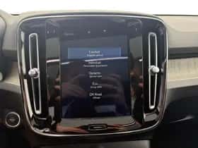 Volvo XC40 (2019) thumbnail 18