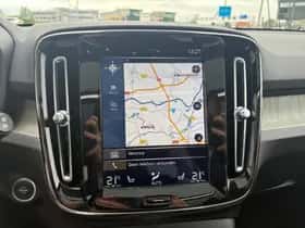 Volvo XC40 (2019) thumbnail 19