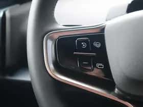 Volvo EX30 (2025) thumbnail 13