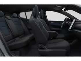 Volvo EX30 (2025) thumbnail 33