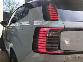Volvo EX30 (2025) thumbnail 5