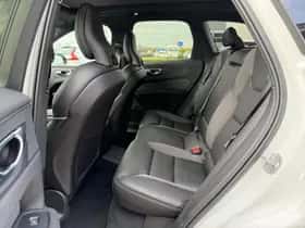 Volvo XC60 (2025) thumbnail 19