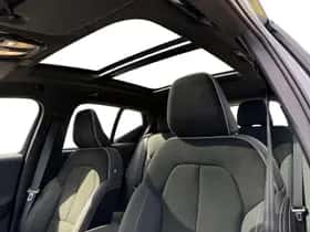 Volvo EX40 (2025) thumbnail 11