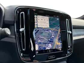 Volvo EX40 (2025) thumbnail 16