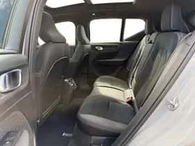Volvo EX40 (2025) thumbnail 17