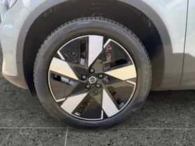 Volvo EX40 (2025) thumbnail 8