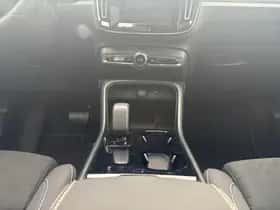 Volvo EX40 (2025) thumbnail 15