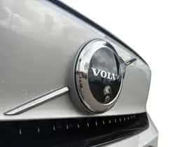 Volvo EX40 (2025) thumbnail 9
