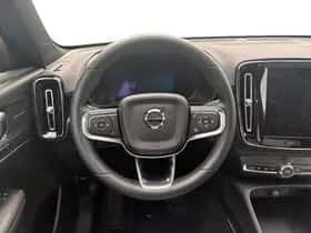 Volvo EX40 (2025) thumbnail 11