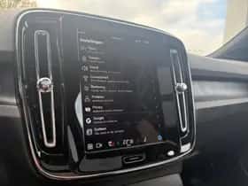 Volvo EX40 (2025) thumbnail 18
