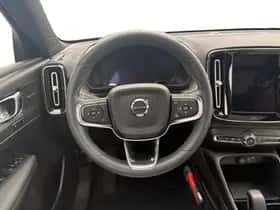 Volvo EX40 (2025) thumbnail 13