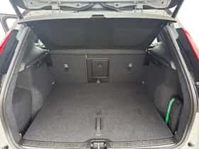 Volvo EX40 (2025) thumbnail 18