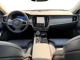 Volvo V90 (2025) thumbnail 12