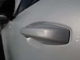 Volvo XC40 (2020) thumbnail 7