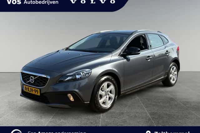 Volvo V40 (2013) thumbnail 1