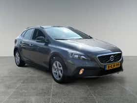 Volvo V40 (2013) thumbnail 2