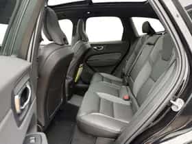 Volvo XC60 (2025) thumbnail 17