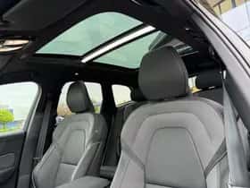 Volvo XC60 (2025) thumbnail 19