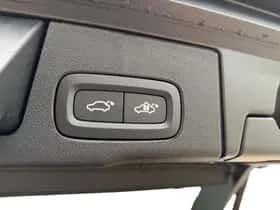Volvo XC60 (2025) thumbnail 8