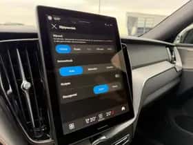 Volvo XC60 (2025) thumbnail 24