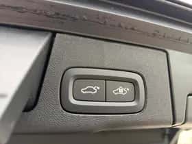 Volvo XC60 (2025) thumbnail 8