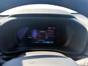 Volvo XC40 (2024) thumbnail 14