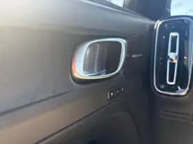 Volvo XC40 (2024) thumbnail 19