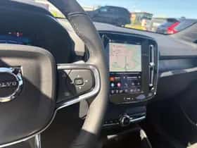 Volvo XC40 (2024) thumbnail 27