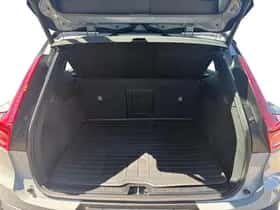 Volvo XC40 (2024) thumbnail 8