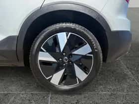 Volvo XC40 (2024) thumbnail 10